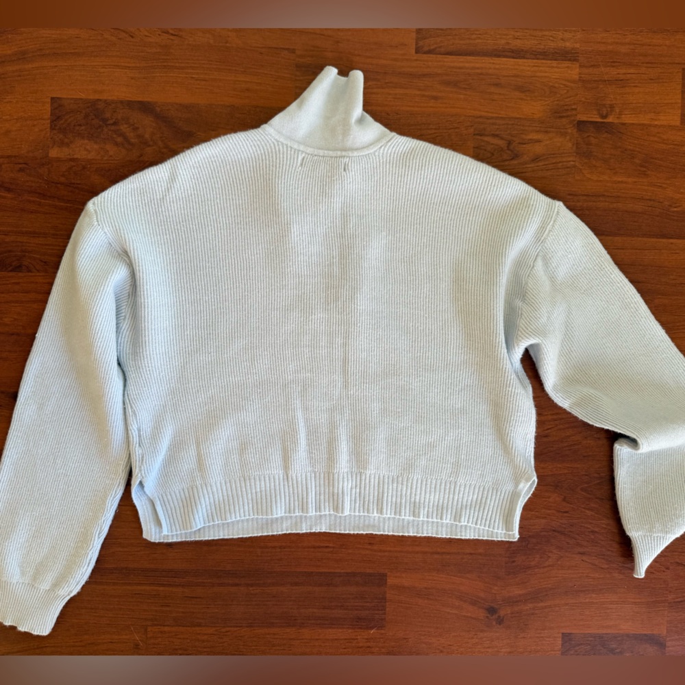 La Hearts Soft Blue V-Neck Sweater‎ - Picture 8 of 8
